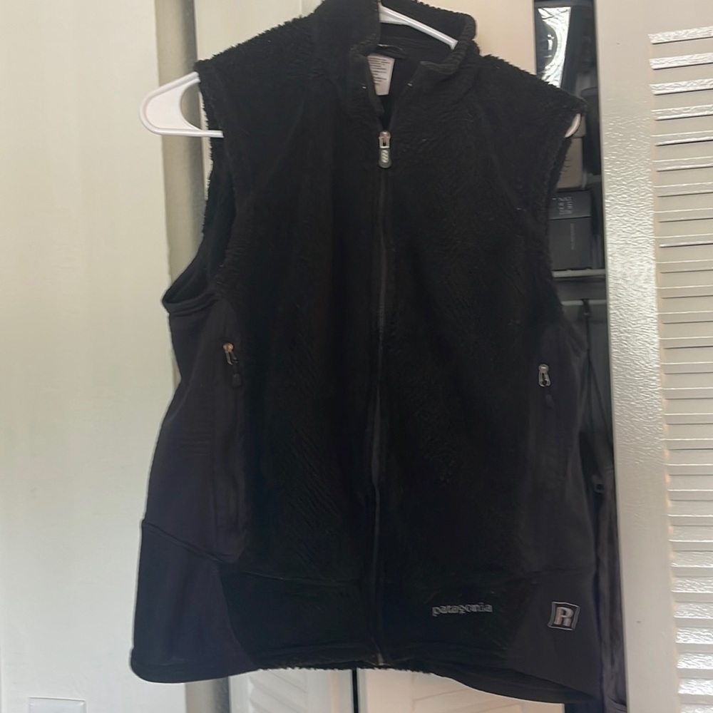 Patagonia women’s vest size large